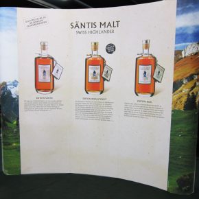 schriftwerk-messe-event-display-saentismalt-whisky-appenzell